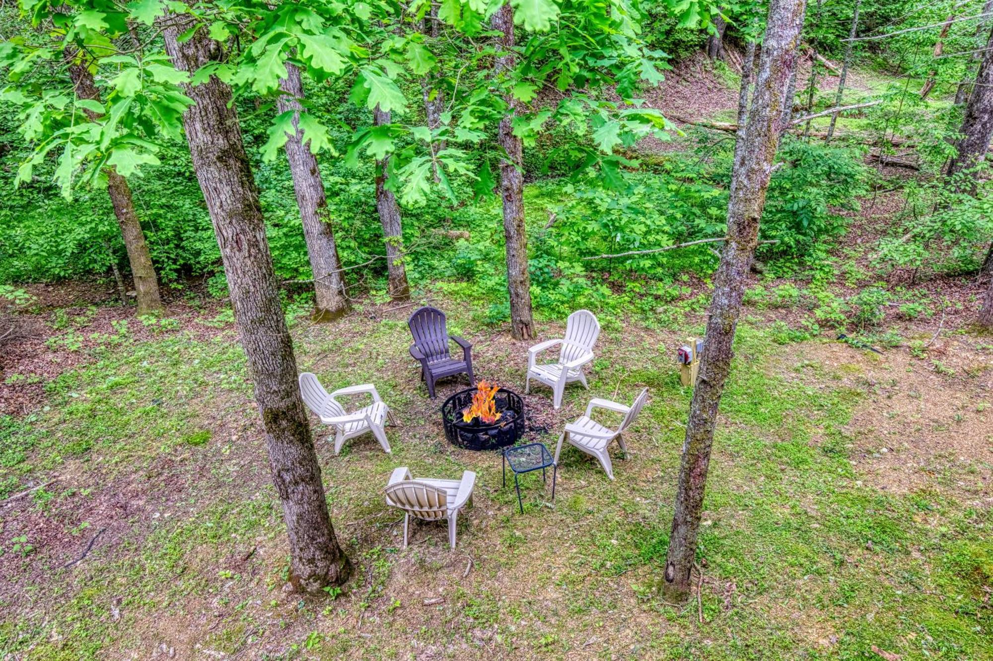Hidden Cove Cabin Sevierville Exterior photo